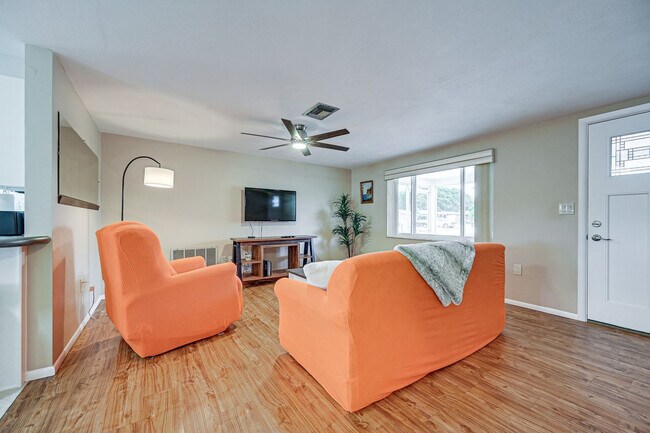 Photo - 7536 Topay Ln Unit SI ID1545843P