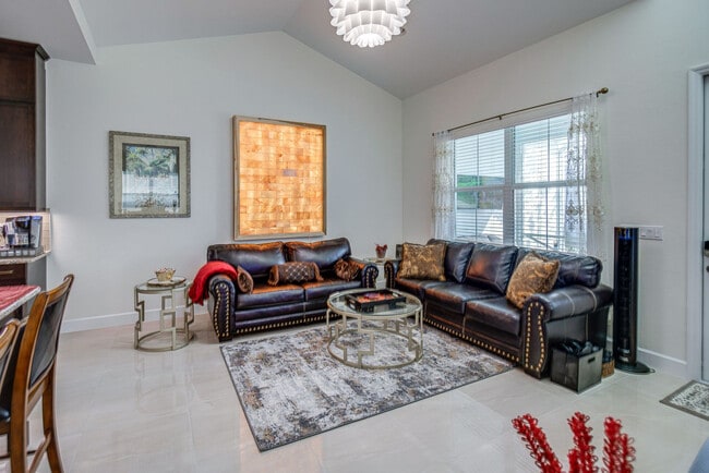 Building Photo - 7204 Coco Ave Unit SI FL1-ID1545860P