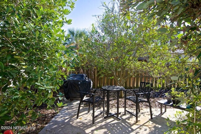 Photo - 223 Orange St