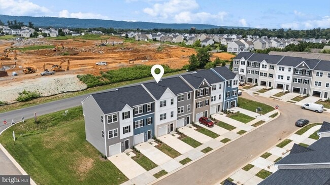 Building Photo - 105 Milburn Dr