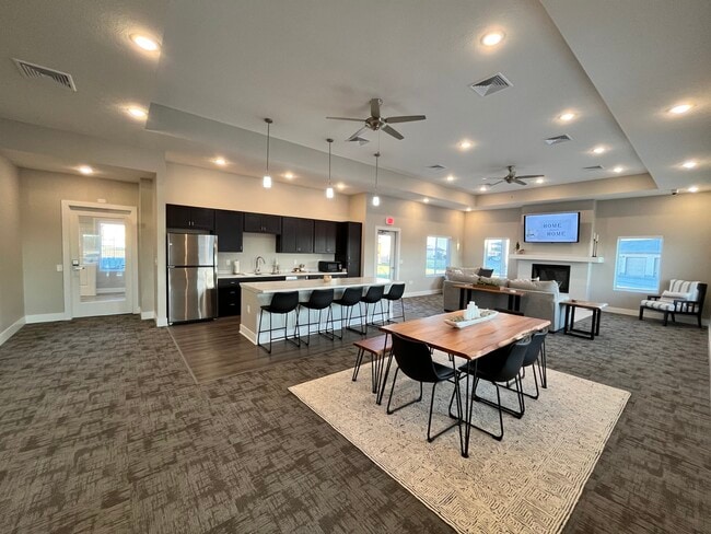 Photo - Victory Village on Lakeview