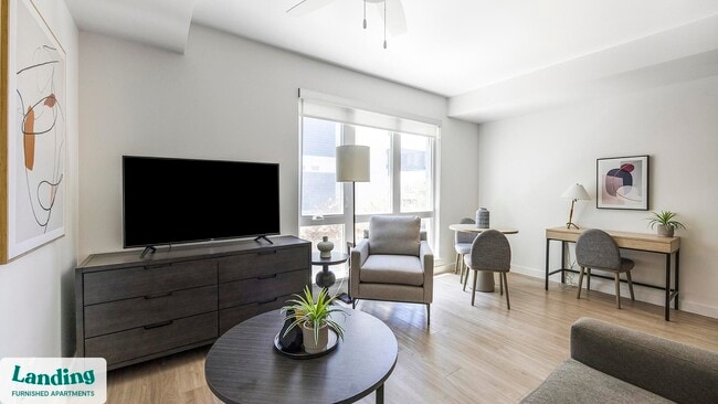 Building Photo - 707 S Farmer Ave Unit 2032.1413435