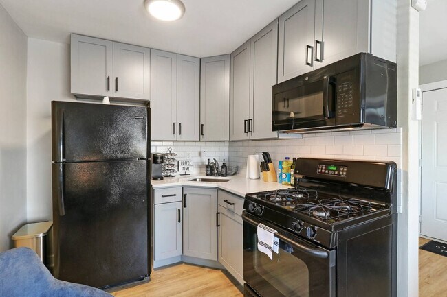 Photo - 4903 Spencer Ave Unit ID1366955P