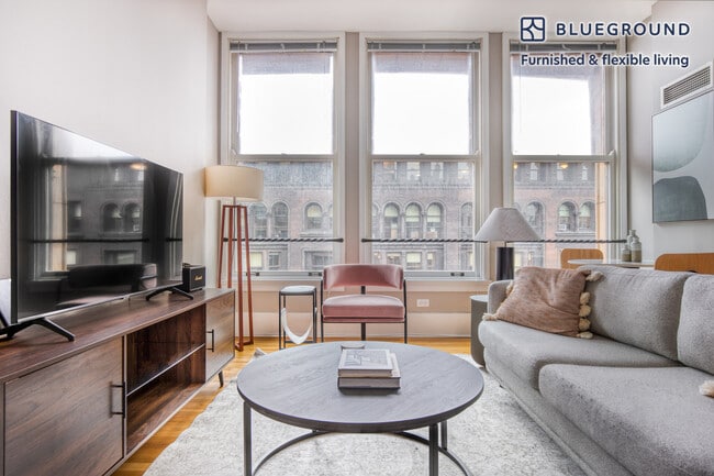 Photo - 343 S Dearborn St Unit SI FL15-ID672