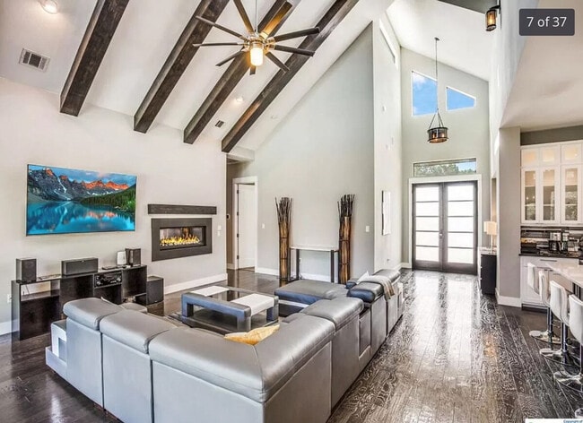 Photo - 12715 Trail Driver Unit SI ID1314618P