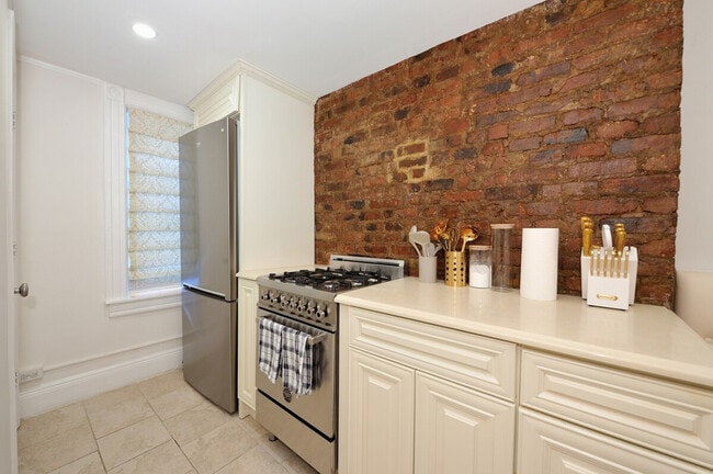 Photo - 400 Broome St Unit SI FL5-ID1323919P