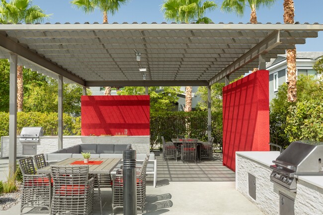 Photo - SW Apartments