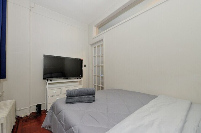 Photo - 315 E 77th St Unit SI ID1323928P