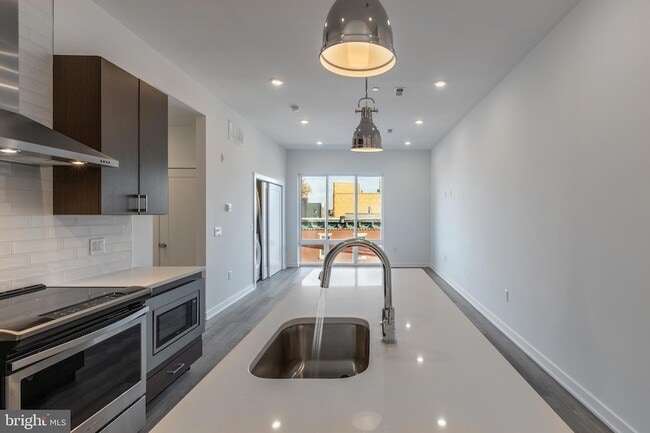 Photo - 710 N 16th St Unit 204