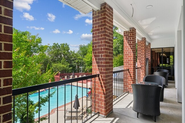 Stay under the shade on a sunny day! - Rolling Brook Village