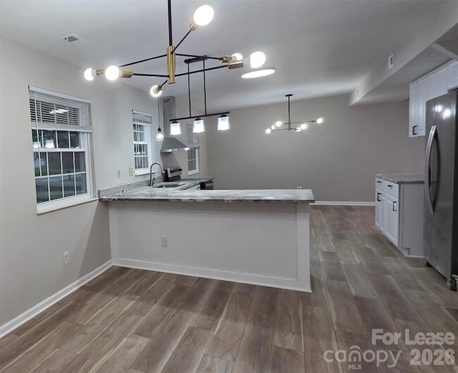 Photo - 7200 Shadowlake Dr