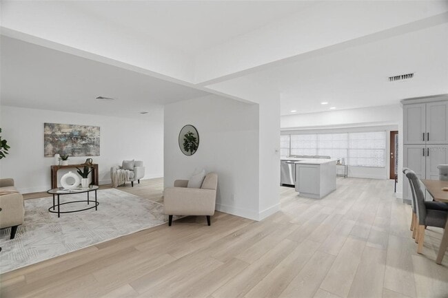 Photo - 1200 80th St S