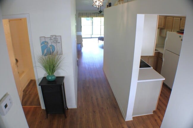 Photo - 1082 Keystone Dr