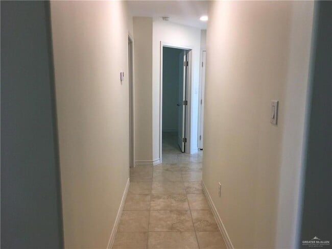 Photo - 7507 N 55th Ln