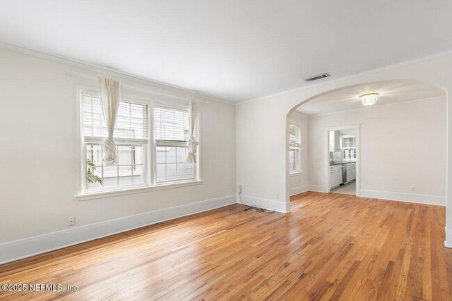 Photo - 4548 French St