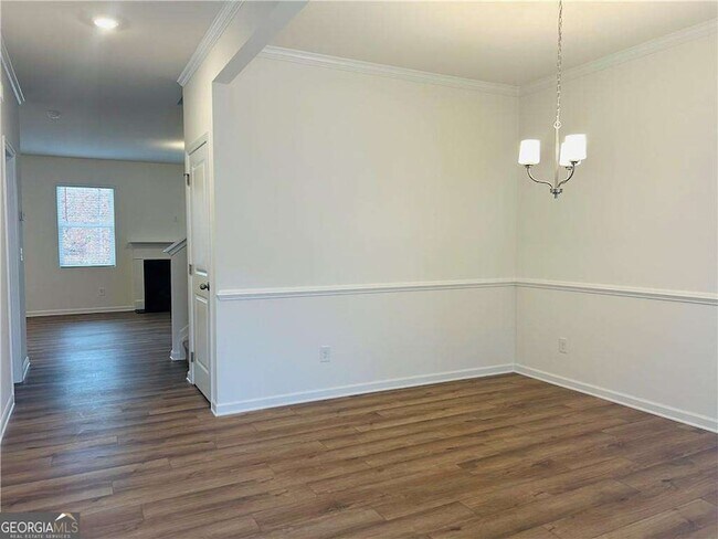 Photo - 137 Bloomfield Cir