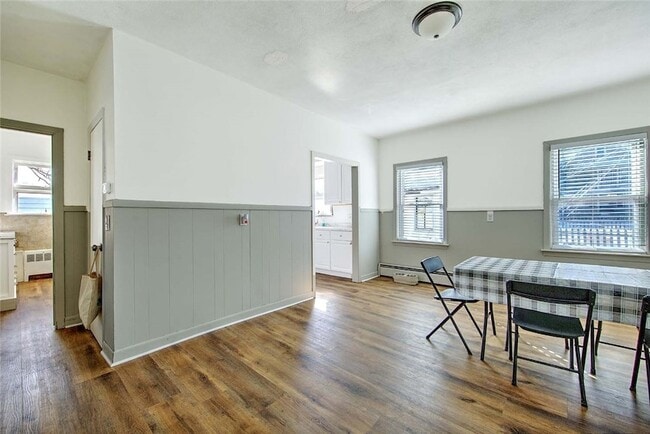 Photo - 68 Division St