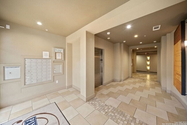 Photo - 7342 Oak Manor Dr