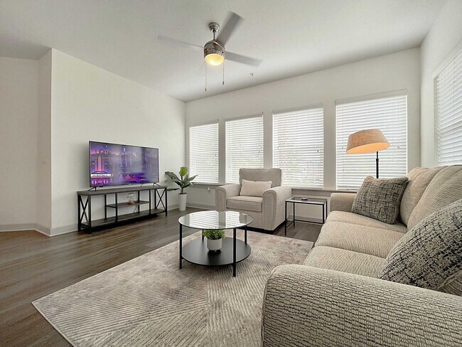 Photo - 2615 N Grady Ave Unit SI ID1504549P