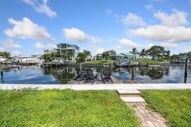 Photo - 3596 Beach Dr SE