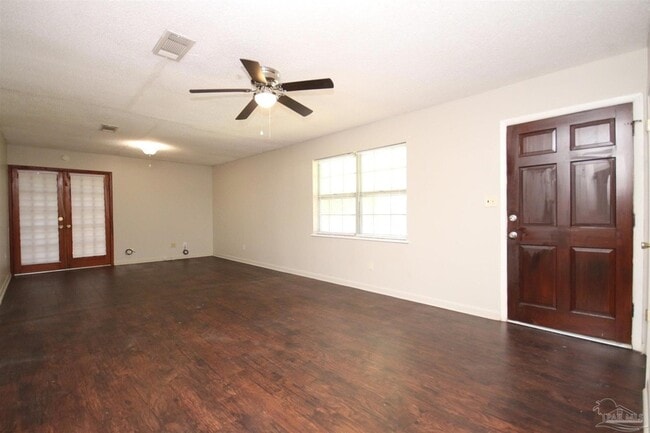 Photo - 4745 Praline Ln