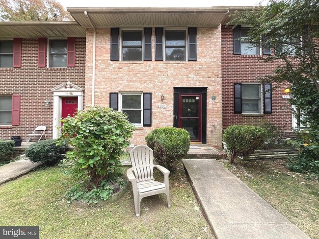 Building Photo - 255 Farrell Ln