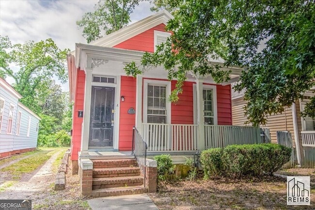 Building Photo - 230 Telfair St Unit A