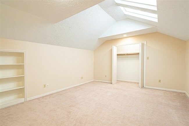 Photo - 2306 Potomac Dr Unit B