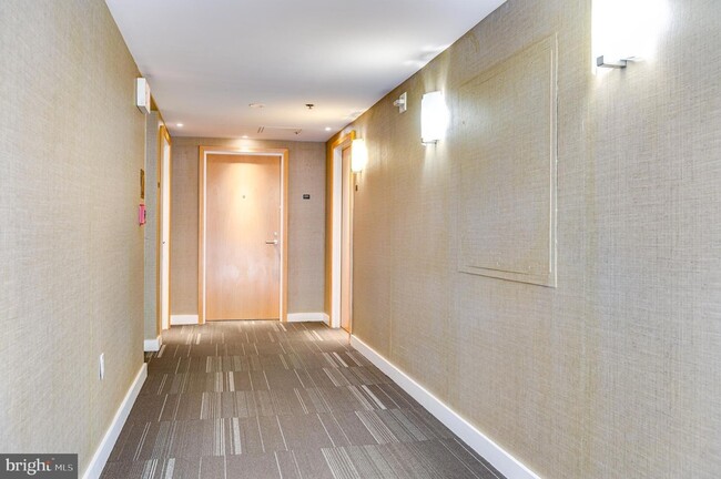 Photo - 675 E Street NW Unit 340 Unit 340
