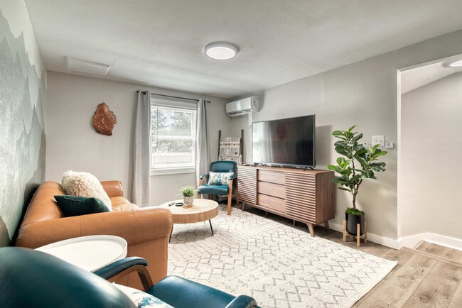 Photo - 2818 Rose Hill St Unit ID1324060P