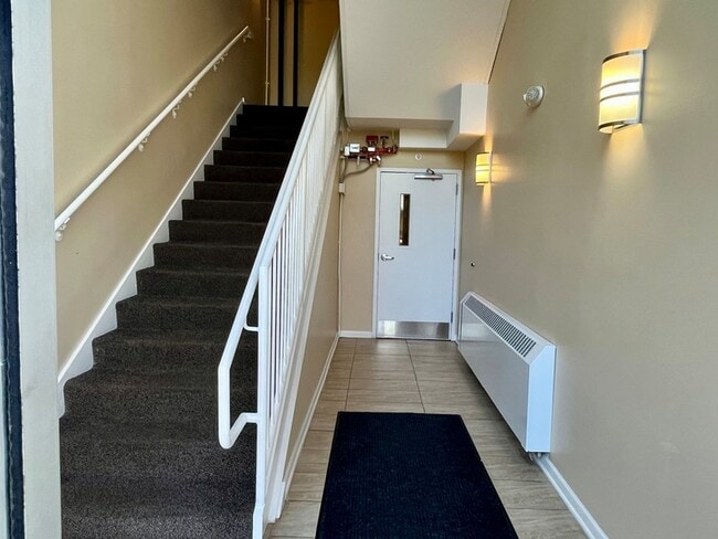 Photo - 838 Mcintosh Ct Unit 106