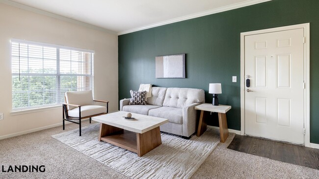 Building Photo - 3250 Hudson Crossing Unit 638