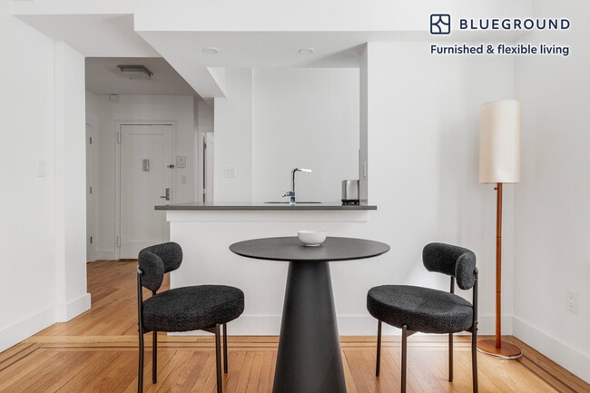 Photo - 10 W 65th St Unit FL1-ID1849