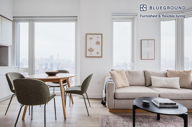 Photo - 275 S 5th St Unit FL21-ID1698