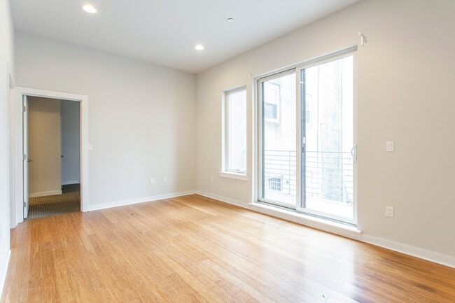 Photo - The Residences At 3221