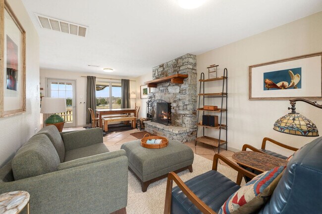 Photo - 17097 Lake Sequoyah Dr Unit ID1357735P