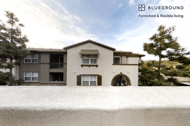 Photo - 1571 Flynn Rd Unit FL2-ID10685A