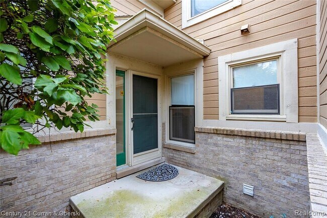 Photo - 9429 Westwind Dr