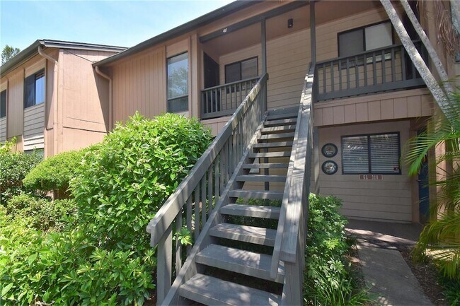 Building Photo - 1712 Glenhouse Dr Unit GL417