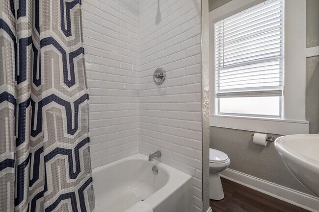 Photo - 2501 W North B St Unit SI FL1-ID1053134P