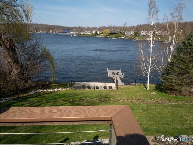 Photo - 14 Shore Rd