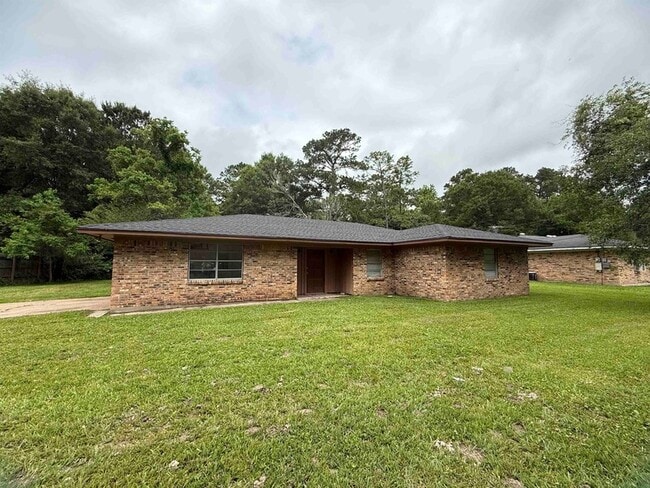 Building Photo - 1135 Cooper Ln