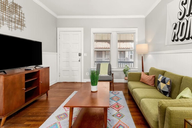 Photo - 203 W Magnolia Ave Unit SI ID1496380P