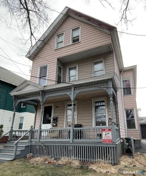 Building Photo - 1231 State St