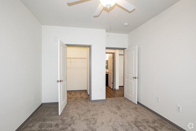 A2 - Bedroom - Polaris Apartments