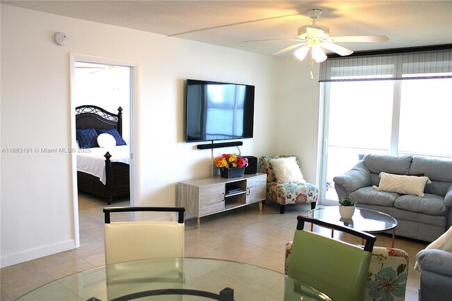 Photo - 3020 Marcos Dr Unit S509