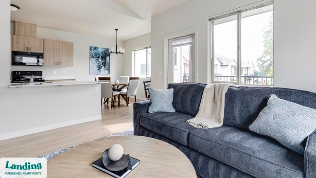 Building Photo - 2145 Molalla Rd Unit R304.1411534