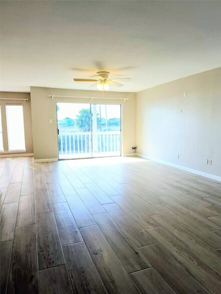 Photo - 500 Tiki Dr Unit 113C