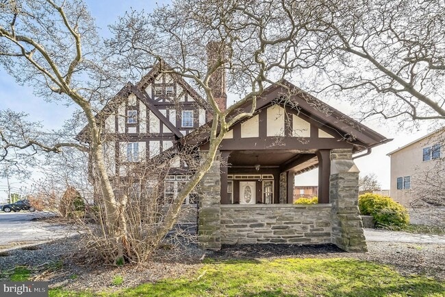 Photo - 7220 Ridge Ave