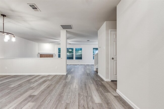 Photo - 1817 Heron Dr
